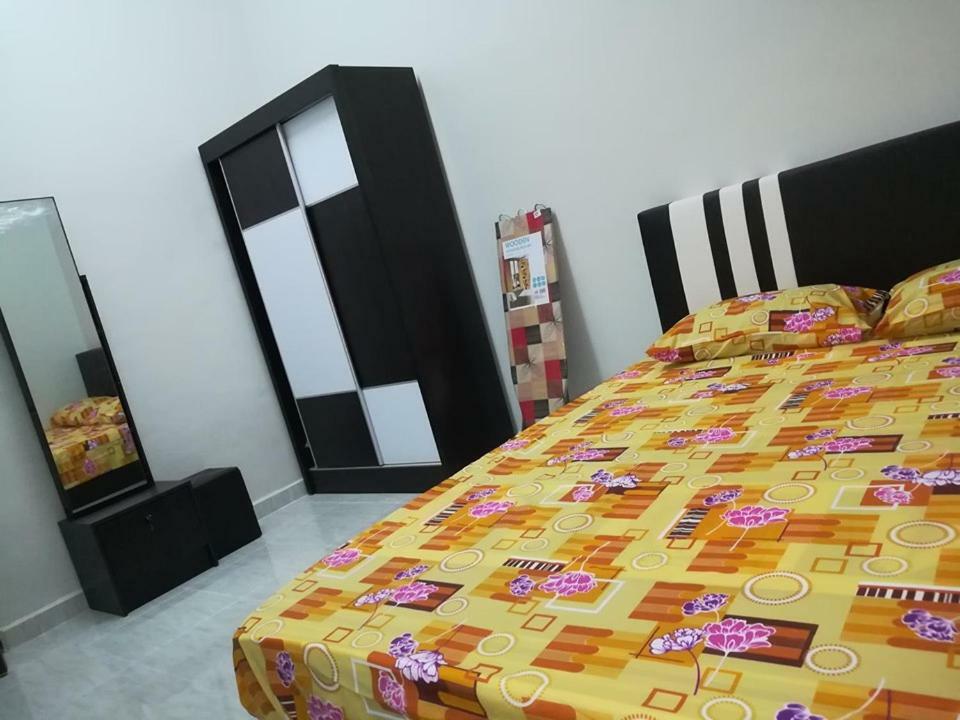 Homestay Damai Yusmila Kuala Terengganu Exterior photo